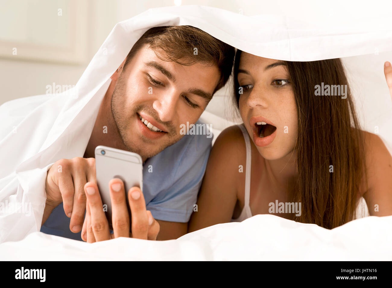 Under bed sheets hires stock photography and images Alamy