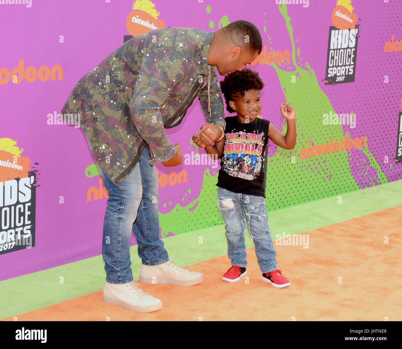 Nate Burleson and Mia Burleson at the Nickelodeon Kids' Choice Awards 2023  held at the Microsoft Theater in Los Angeles, USA on March 4, 2023 Stock  Photo - Alamy