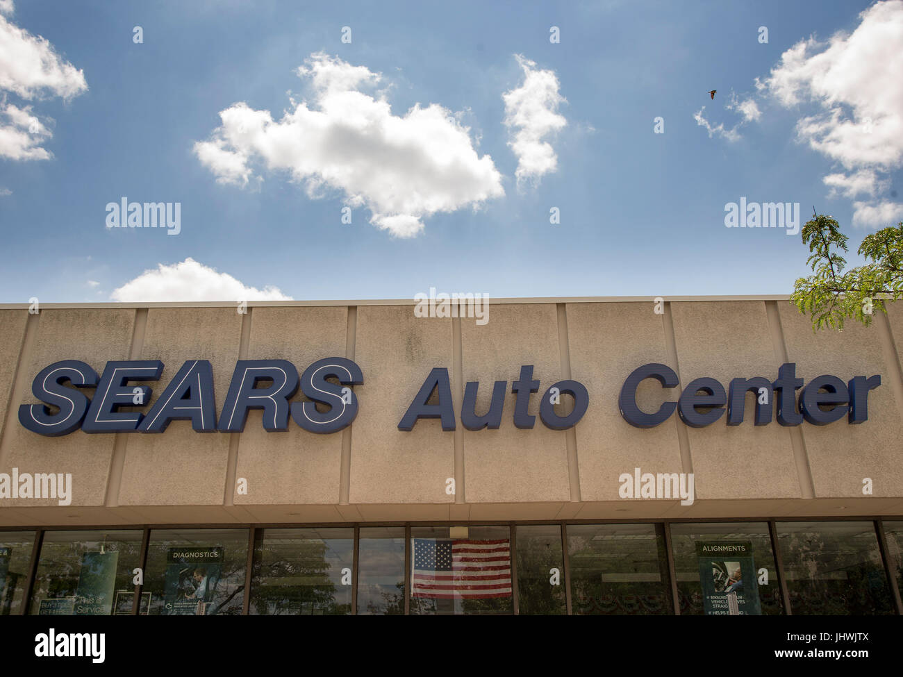 Auto repair sign hires stock photography and images Alamy