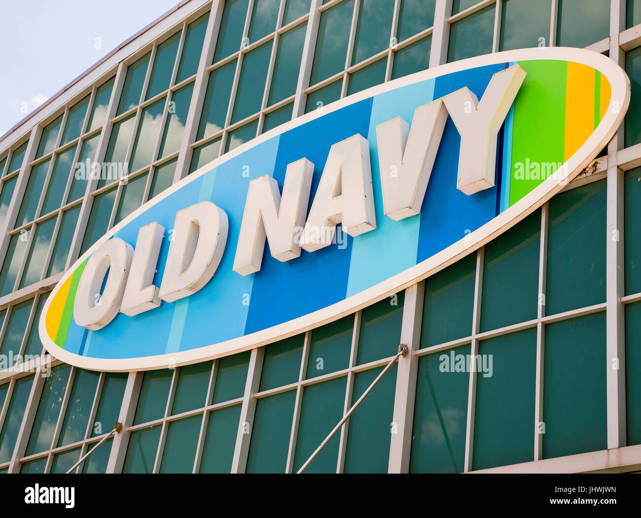 Sign on top of an Old Navy store in Paramus, New Jersey Stock Photo Alamy