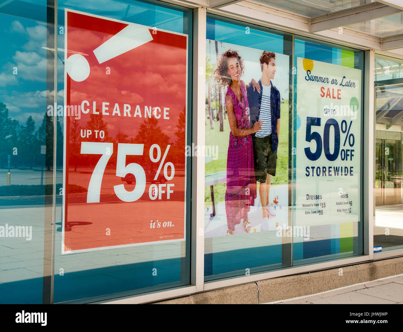 Close Up on a Big Sale Sign for Summer Clothes. Stock Photo - Image of  casual, colorful: 41821108