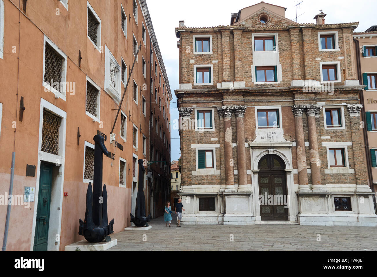 Old building venice hi-res stock photography and images - Alamy