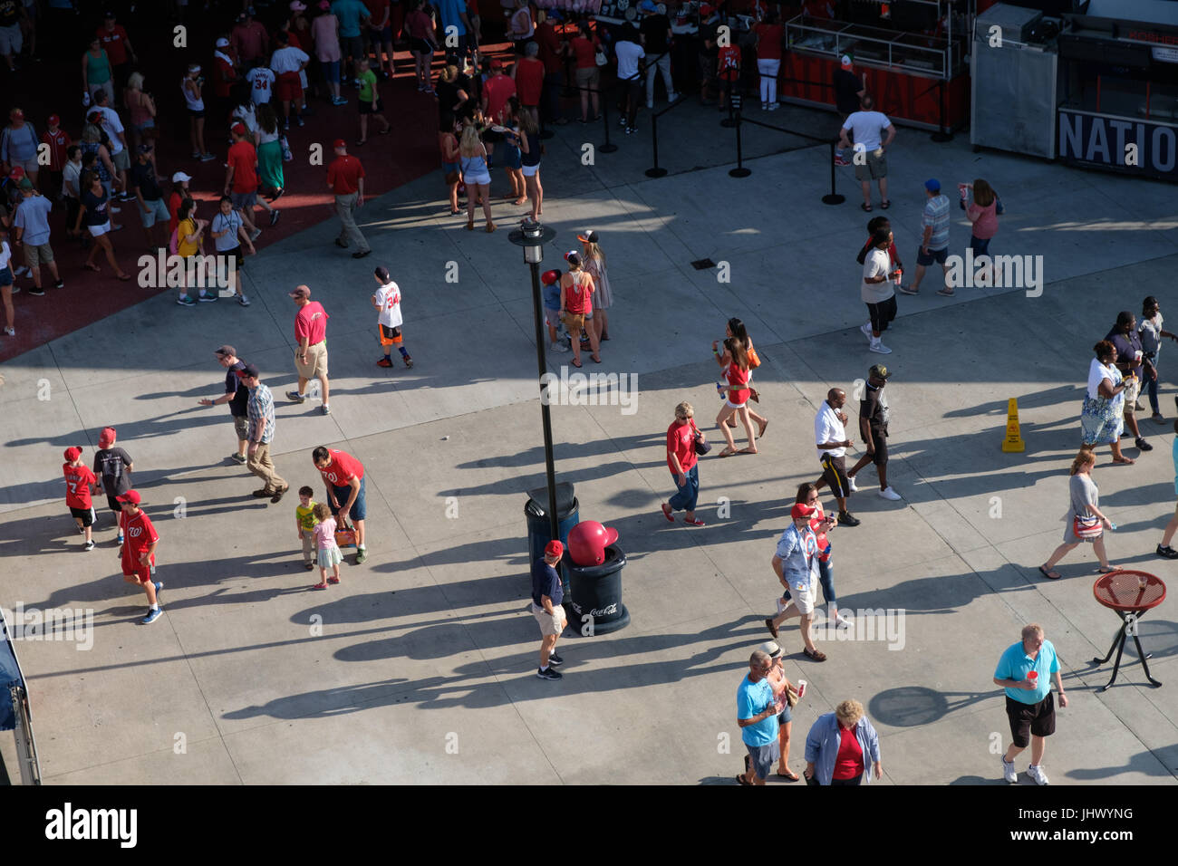 Spectators at Washington Nationals Park for a game with the Atlanta Braves Stock Photo