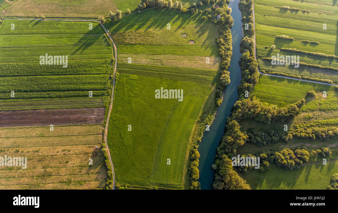 Aerial view bend river surrounded hi-res stock photography and images ...