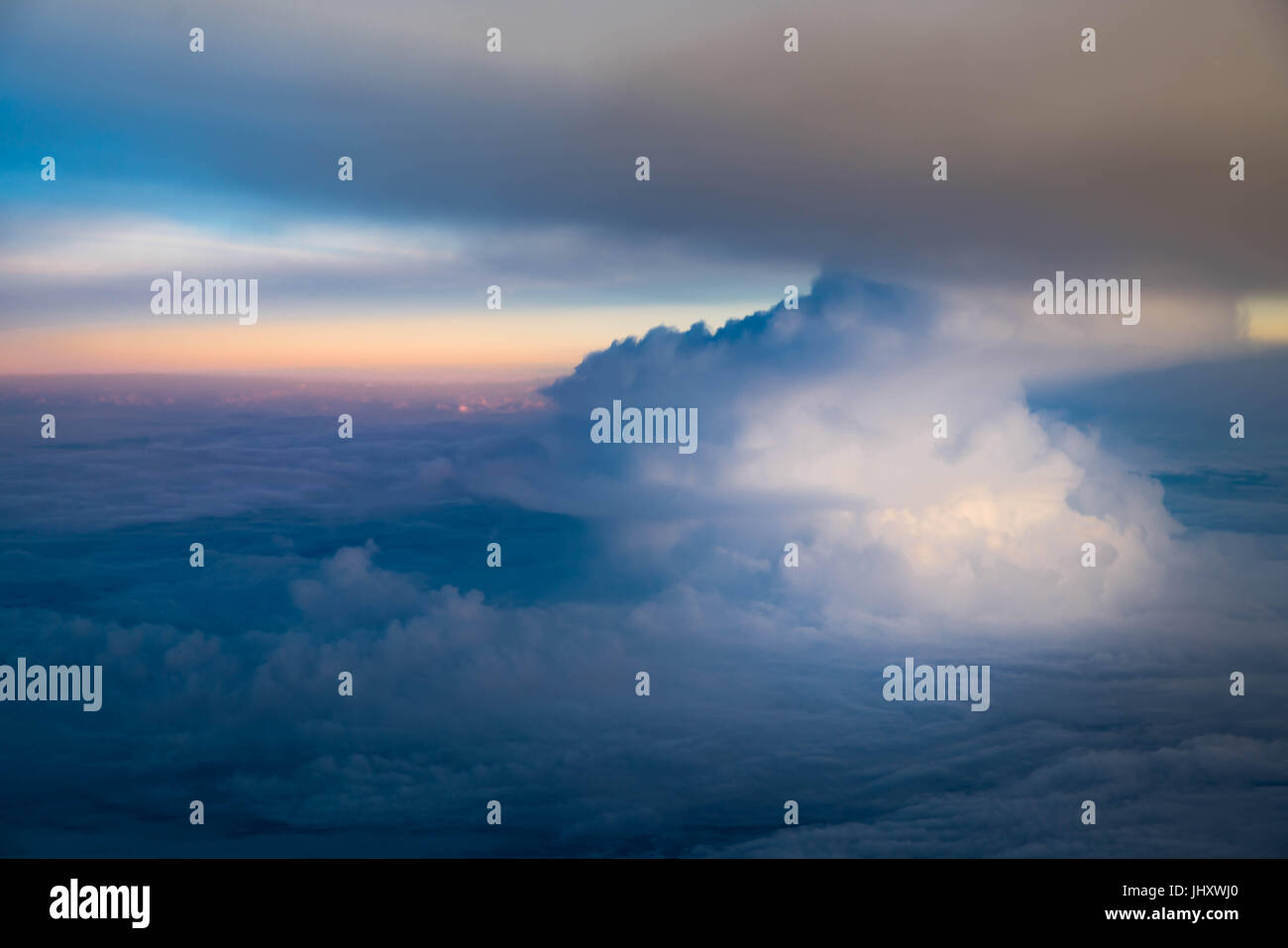 Sky high view hi-res stock photography and images - Alamy