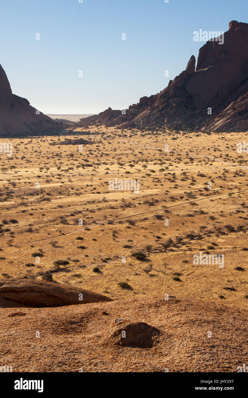 Savannah rock hi-res stock photography and images - Alamy