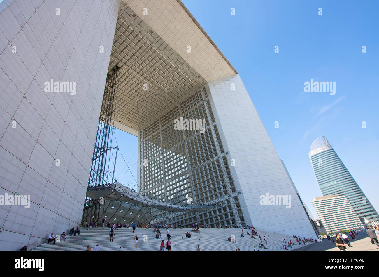 La grandee ark in the La Defense, Paris, France - La Grand ark in La Defense Distrct, Paris, France, La Grande Arche im La Defense, Frankreich - La Gr Stock Photo