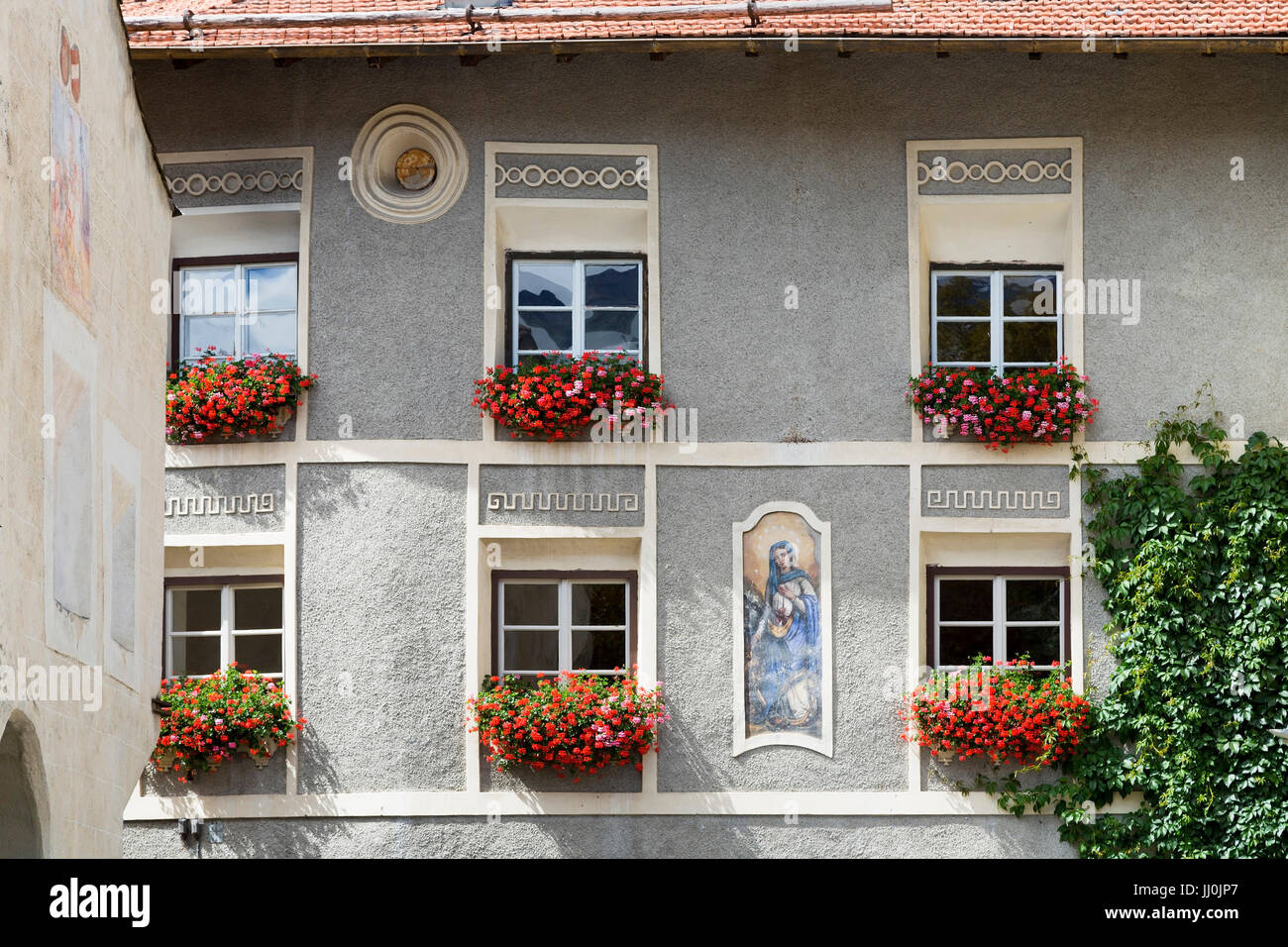 House facade in Glurns, Vinschgau, South Tirol, Italy, front in Glurns, Italy, South Tyrol, Vinschgau, Hausfassade in Glurns, Südtirol, Italien, Front Stock Photo