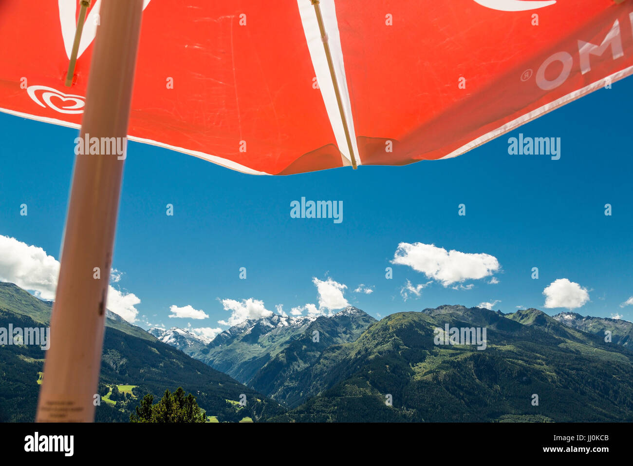 Pass thurn hi-res stock photography and images - Alamy