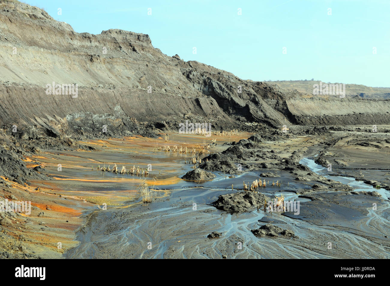 Pond digging hi-res stock photography and images - Alamy