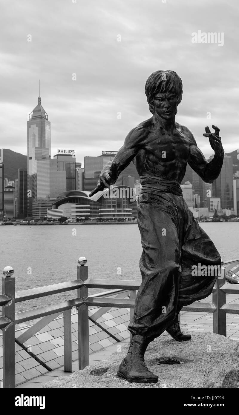 Bruce Lee statue at Victoria Harbour, Hong Kong Stock Photo