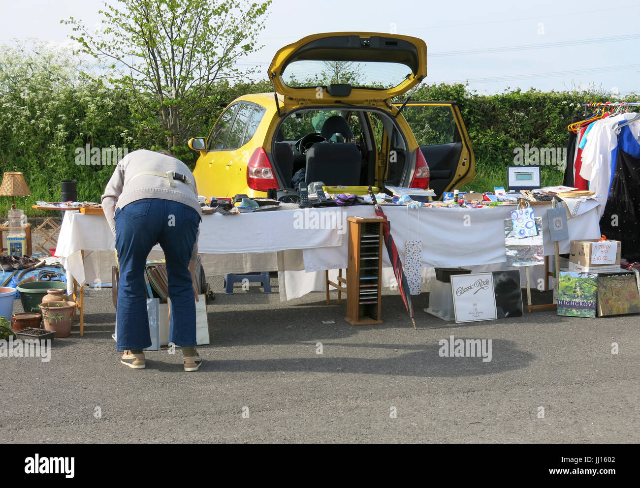 Car boot sale gang warily recreation centre blackfield hampshire hi-res ...
