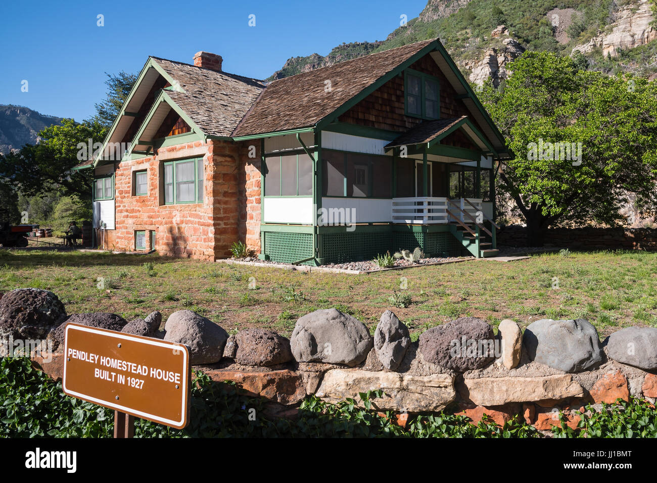 Old homestead, Slide Rock State Park , Oak Creek Canyon, Arizona, USA