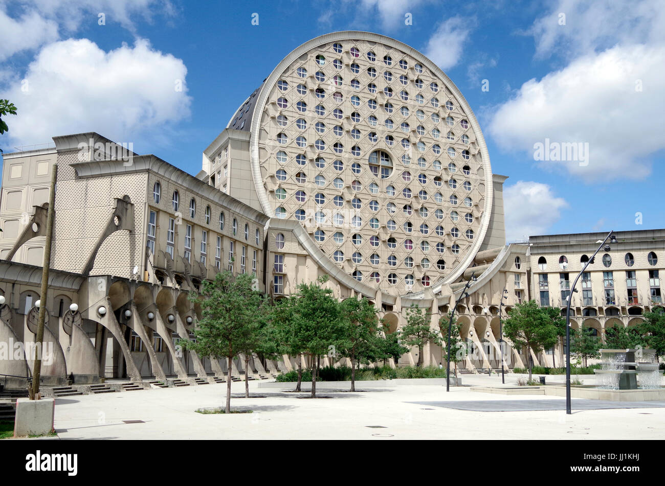 Noisy Le Grand High Resolution Stock Photography And Images Alamy Noisy Le Grand High Resolution Stock Photography And Images Alamy