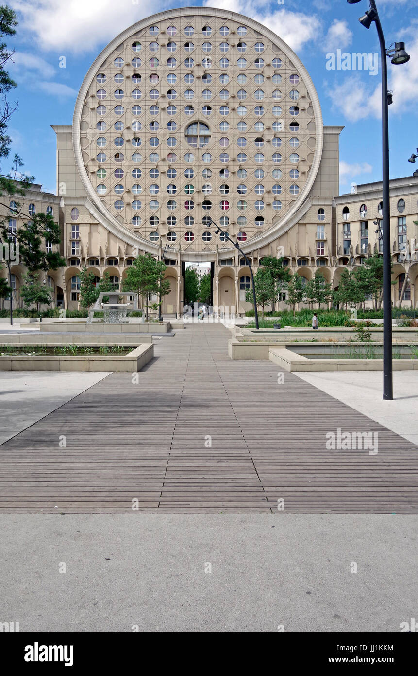 Noisy Le Grand High Resolution Stock Photography And Images Alamy Noisy Le Grand High Resolution Stock Photography And Images Alamy