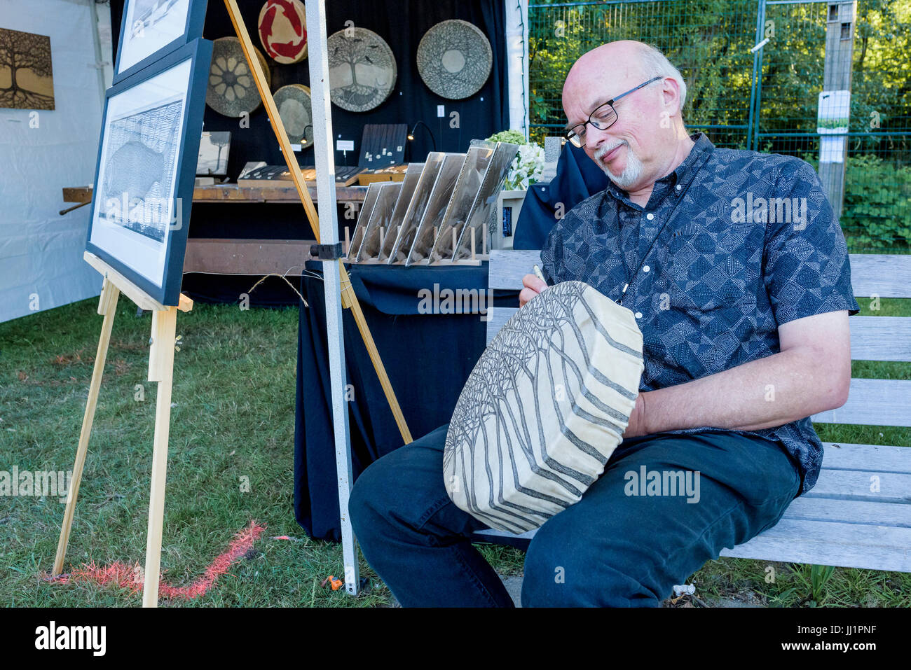 Craftsman artist, 40th Annual Vancouver Folk Music Festival, Vancouver, British Columbia, Canada. Stock Photo