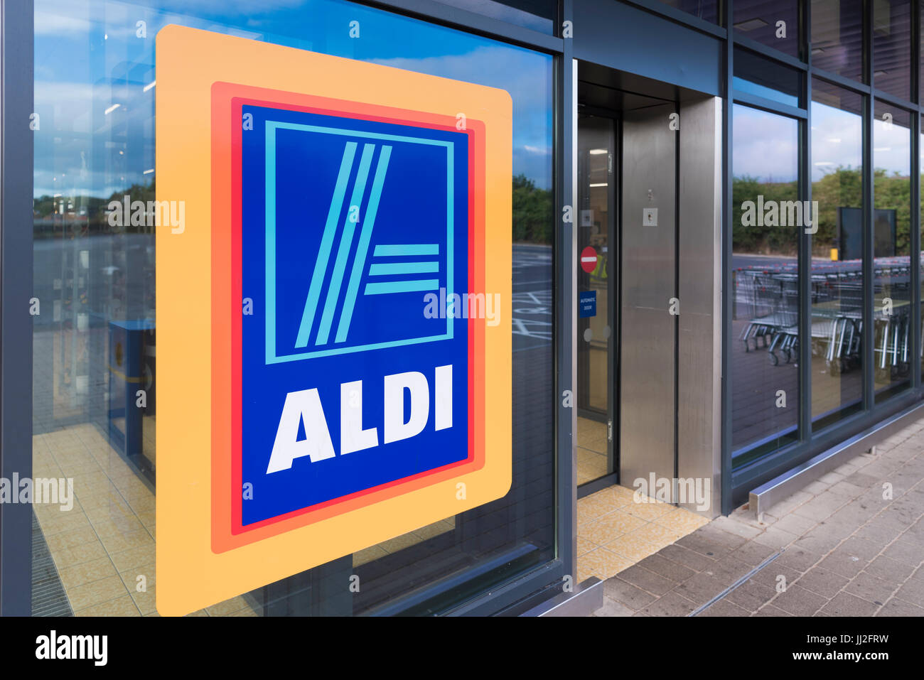 Front entrance to an Aldi store Stock Photo