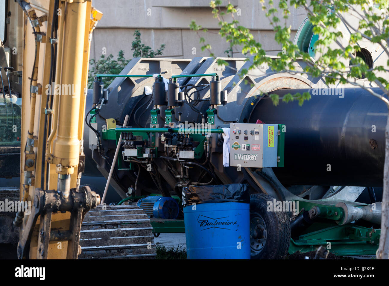 Plastic pipe fuser hires stock photography and images Alamy