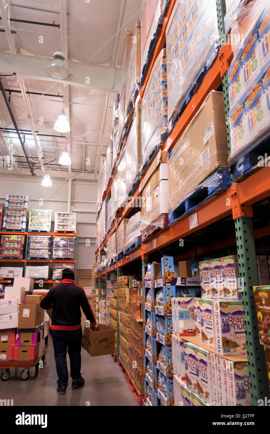 Costco interior hires stock photography and images Alamy