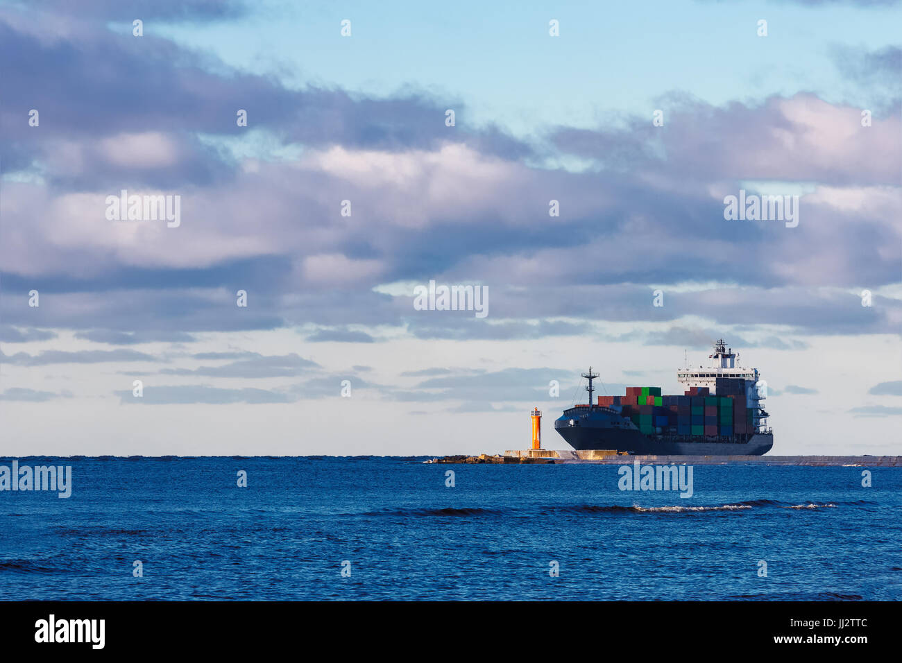 Brand new container ship hi-res stock photography and images - Alamy