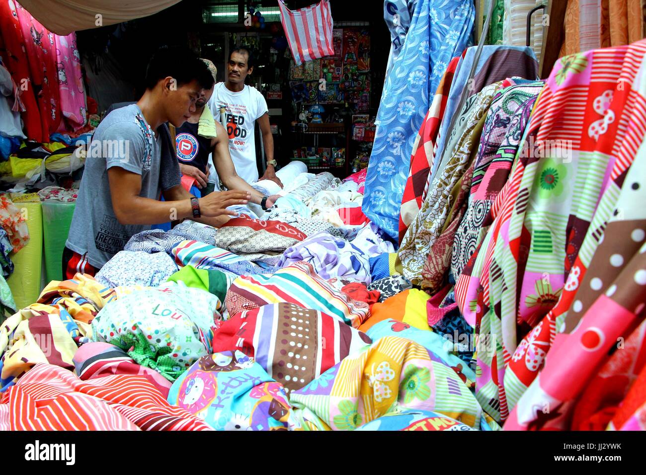 Divisoria in manila philippines hires stock photography and images Alamy