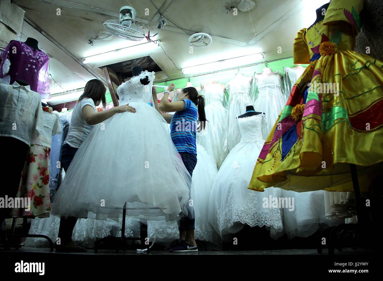 Wedding Gowns In Divisoria Female Network Store  wwwbidurkhabarcom  1691737470