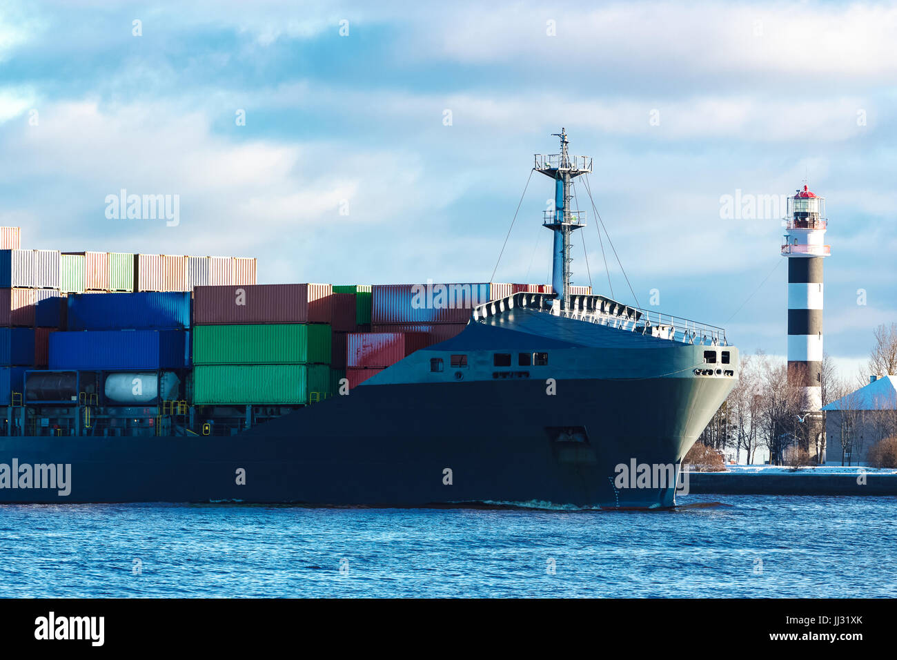 Brand new container ship hi-res stock photography and images - Alamy