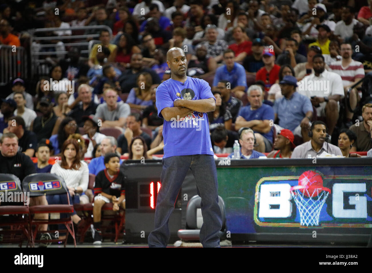 Gary Payton coaches 3 Headed Monsters during Big 3 Philly 7/16/17 Stock Photo