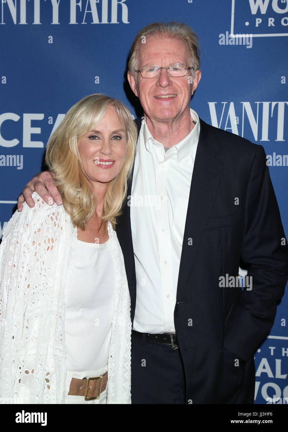 Los Angeles, USA. 17th July, 2017. Rachelle Carson and Ed Begley Jr. 2017 Oceana And The Walden Woods Project Present: Rock Under The Stars With Don Henley And Friends held at a private residence. Photo Credit: Russ Elliot/AdMedia Credit: Russ Elliot/AdMedia/ZUMA Wire/Alamy Live News Stock Photo