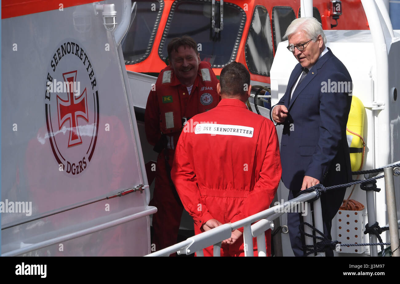 Warnemuende, Germany. 18th July, 2017. German President Frank-Walter ...