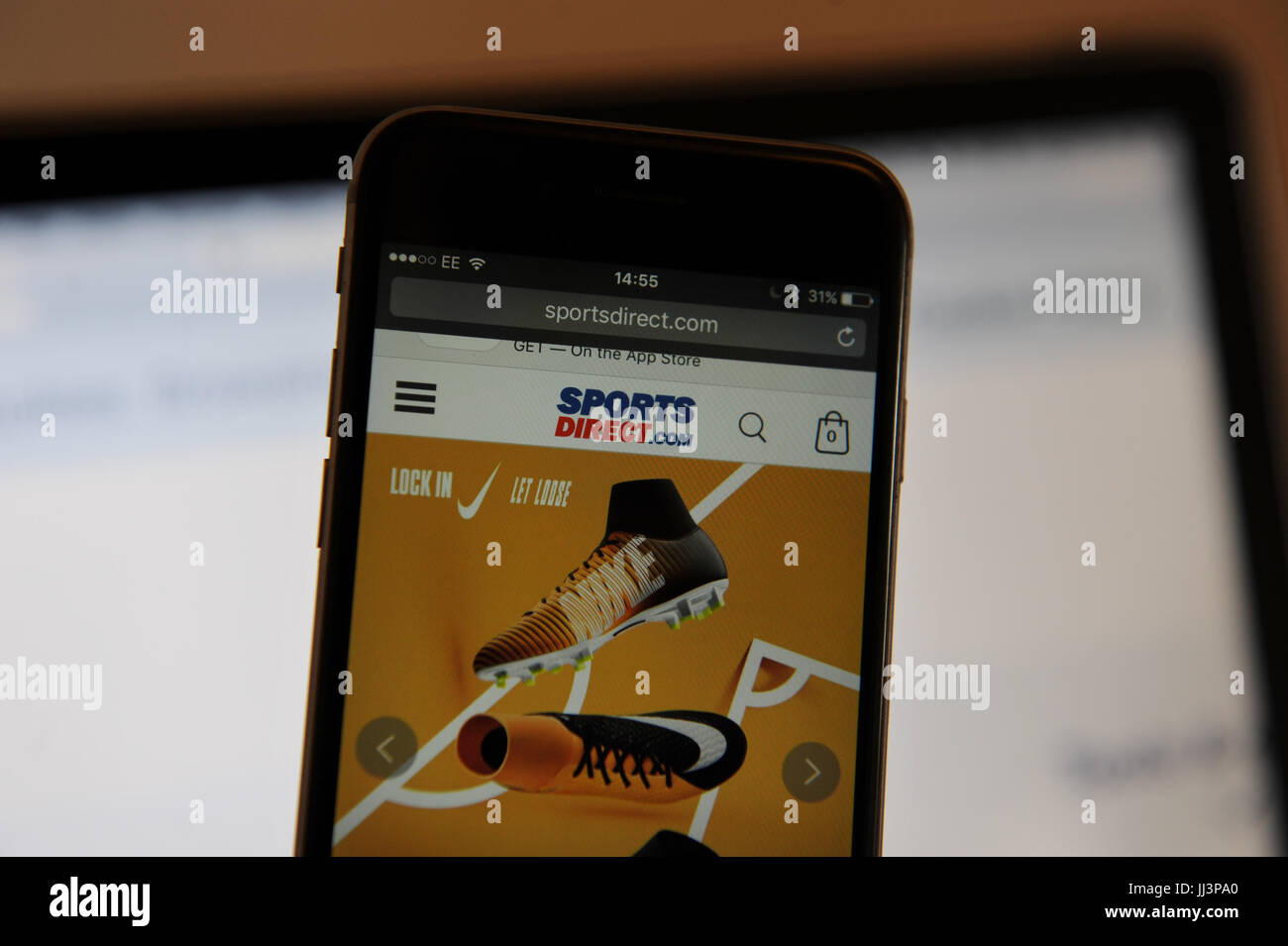 site basket hires stock photography and images Alamy