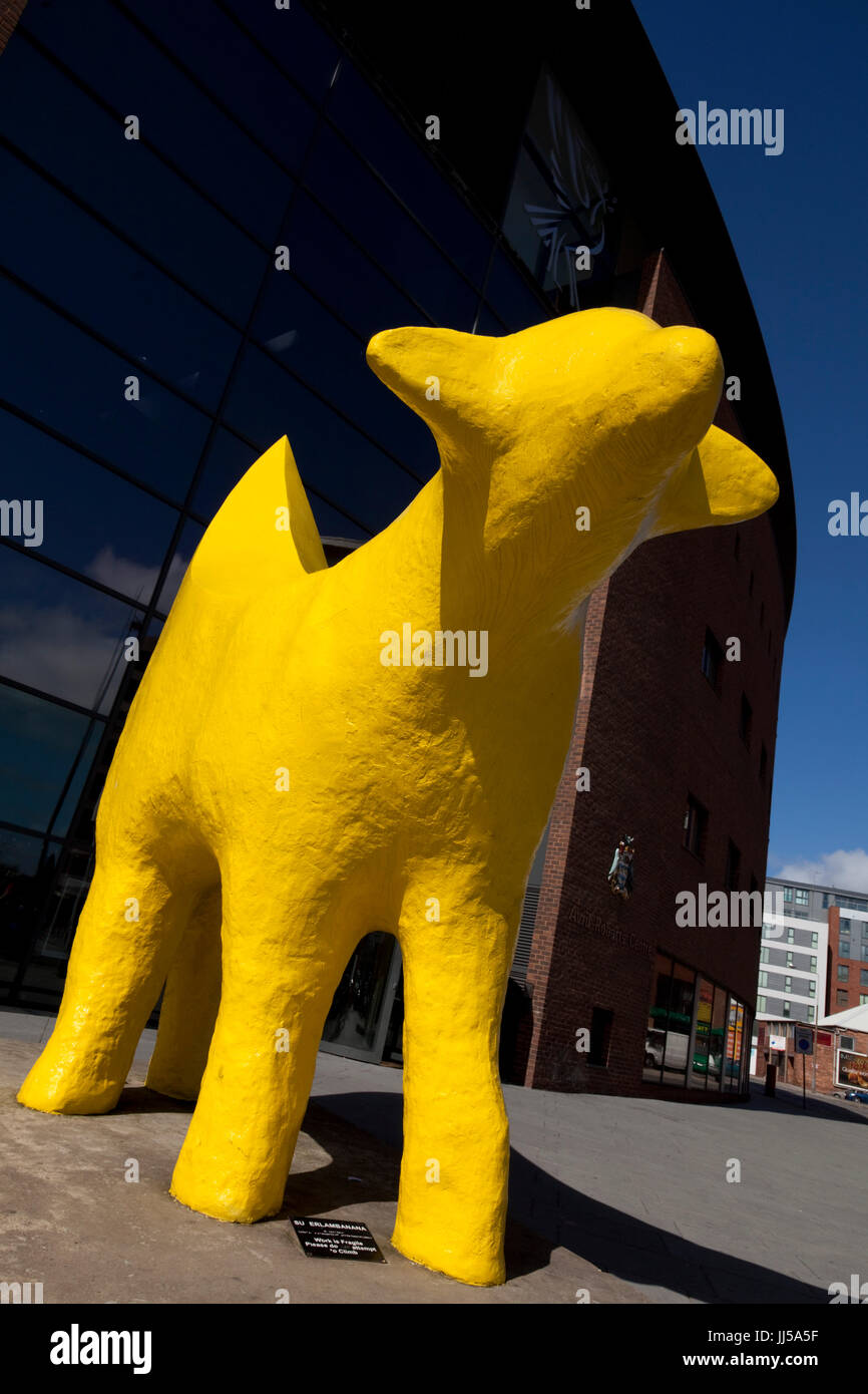 Superlambanana sculpture by Japanese artist Taro Chiezo outside John Moores University building, Tithebarn Street, Liverpool Stock Photo