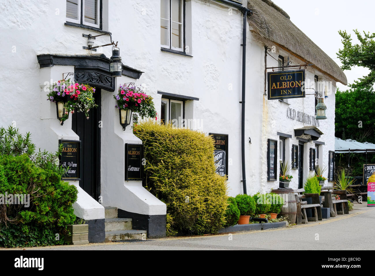 The Old Albion Inn at Crantock in Cornwall Stock Photo
