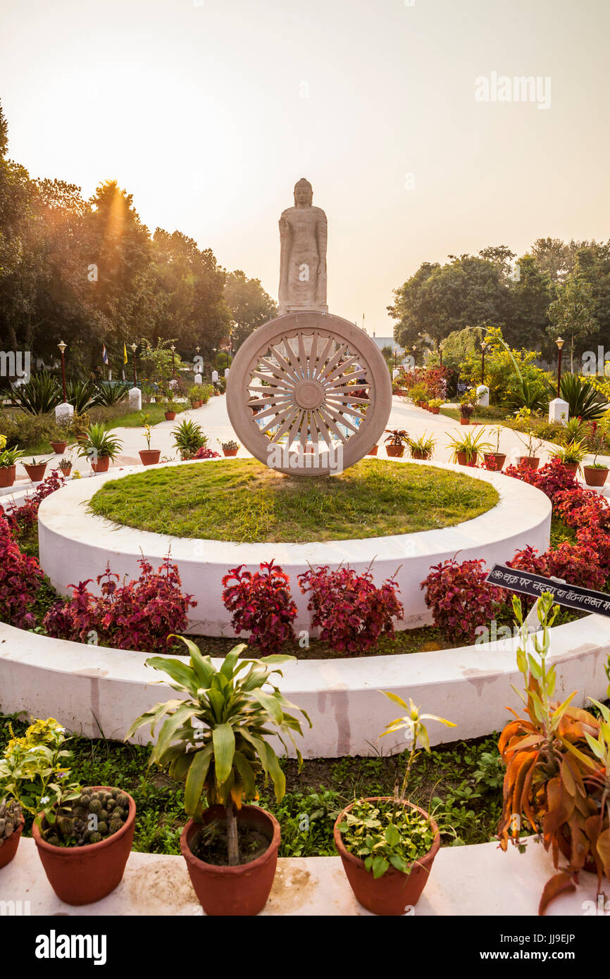 A view of the Ashoka Chakra / dharma wheel, walkway, and gardens