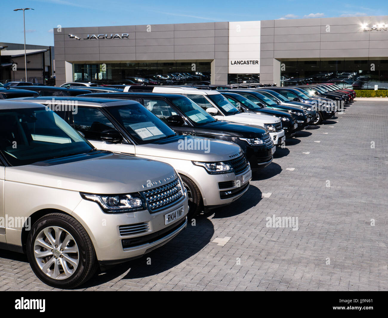 Lancaster, Jaguar, Rang rover Car Showroom, Reading, Berkshire, England Stock Photo Alamy