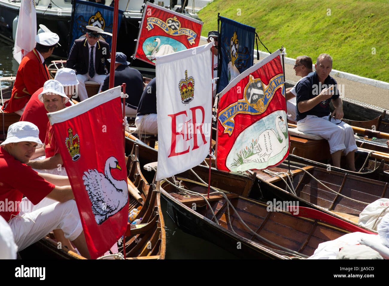Bray Lock, UK. 18th July, 2017. Swan Uppers, including the Queen's Swan Marker David Barber MVO