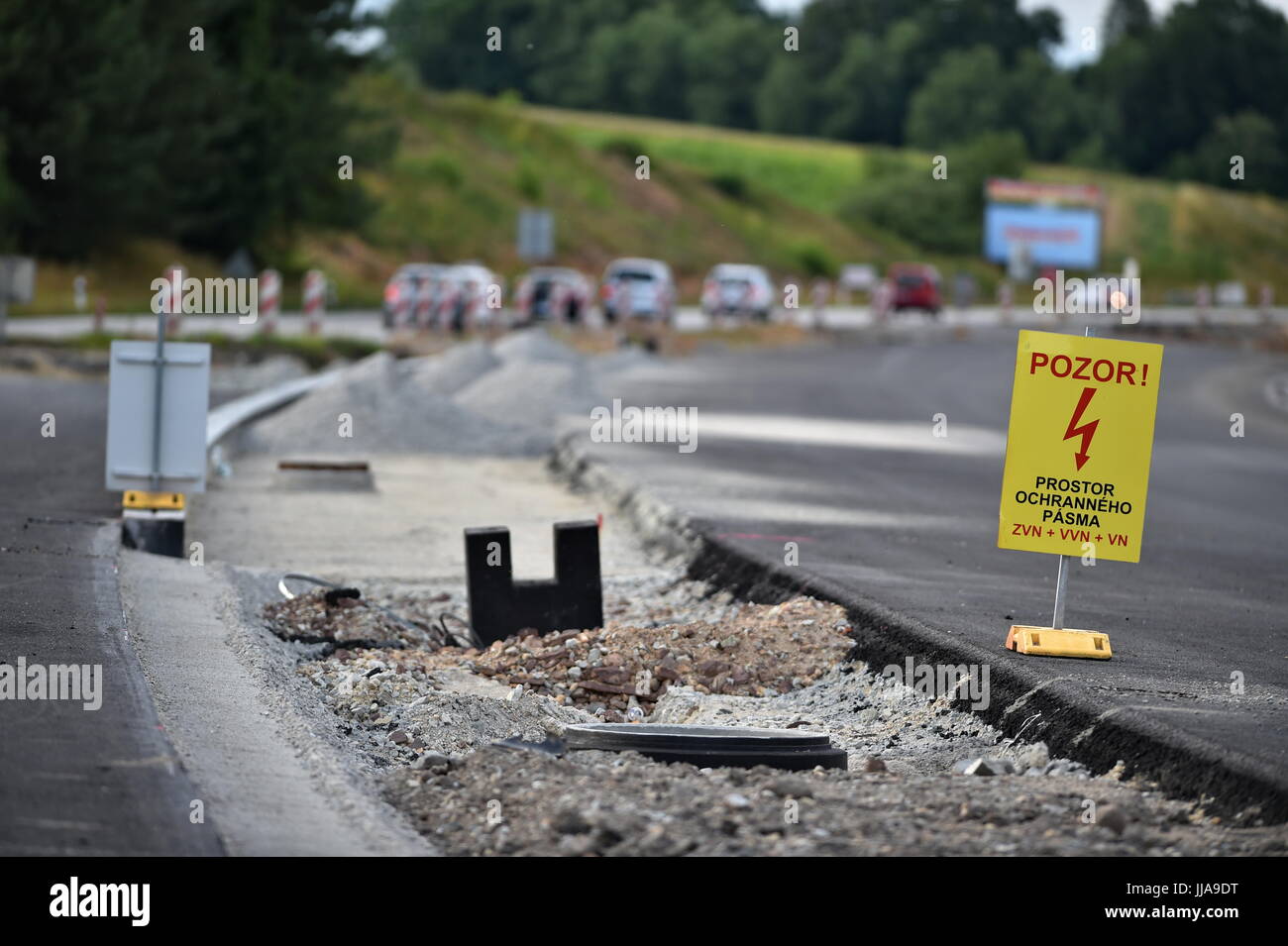 Borek, Czech Republic. 16th July, 2017. The D3 motorway leading from Prague to the south Bohemian centre Ceske Budejovice and Linz, the capital of Upper Austria, is intensively build on the photo of July 16, 2017. Credit: Vaclav Pancer/CTK Photo/Alamy Live News Stock Photo