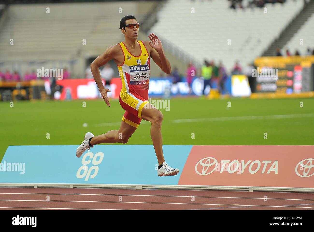 Stratford, UK. 19th July, 2017. Joan Munar Martinez (ESP) in his heat of the mens 200m T12. World para athletics championships. London Olympic stadium. Queen Elizabeth Olympic park. Stratford. London. UK. 19/07/2017. Credit: Sport In Pictures/Alamy Live News Stock Photo