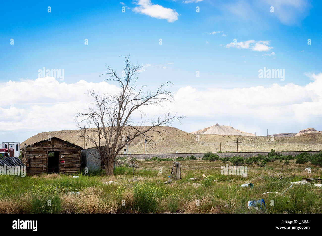 Abandoned, rundown building on side of road Stock Photo