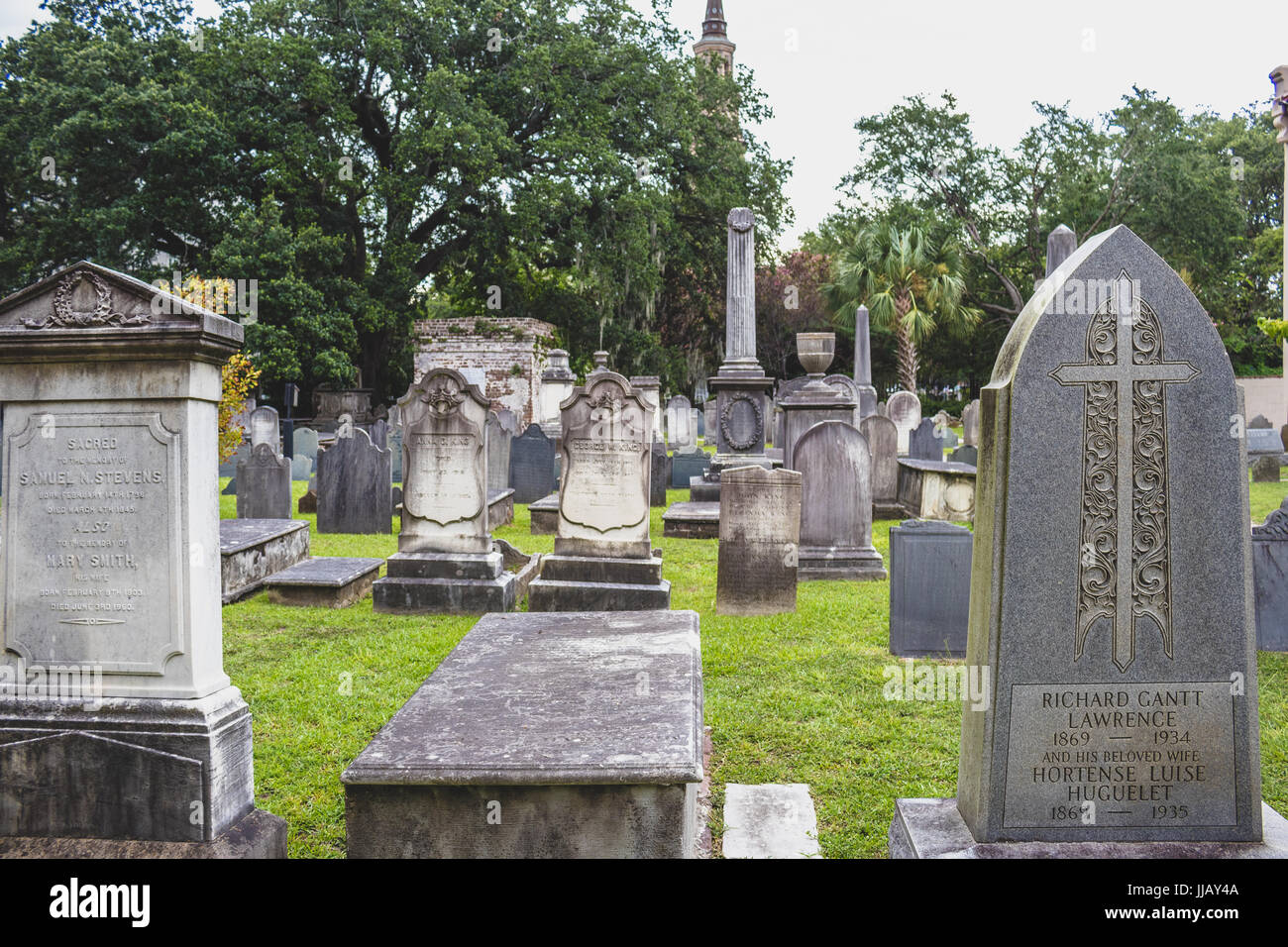 Circular Church Graveyard is located by the Circular Congregational