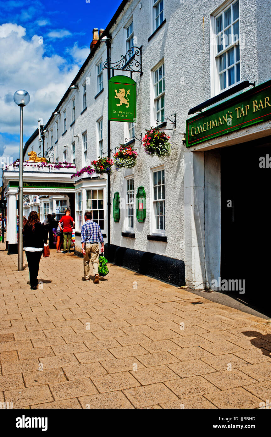 Coachmans Tap Bar, Golden Lion Hotel, high street, Northallerton, North