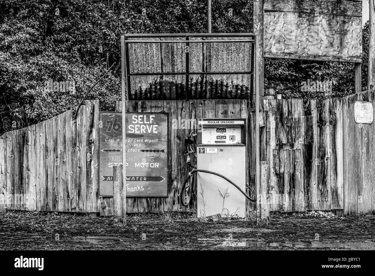 Amazing Redcrest Gas Station in the Redwood National Park ARCATA CALIFORNIA APRIL 16, 2017