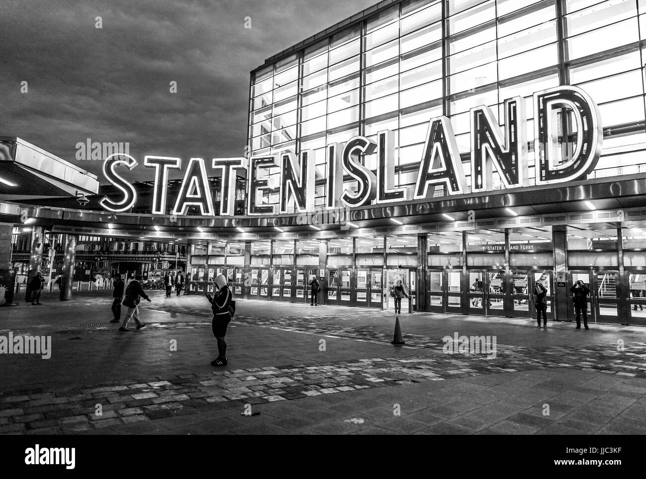 The Staten Island Ferry Terminal in Manhattan South Ferry NEW YORK