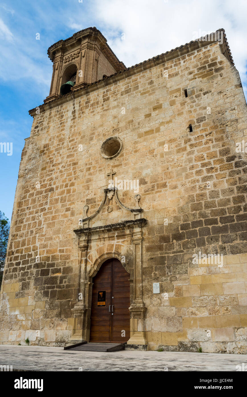Iglesia Santa Maria Jus del Castillo, Estella, Navarra, pain, Camino de