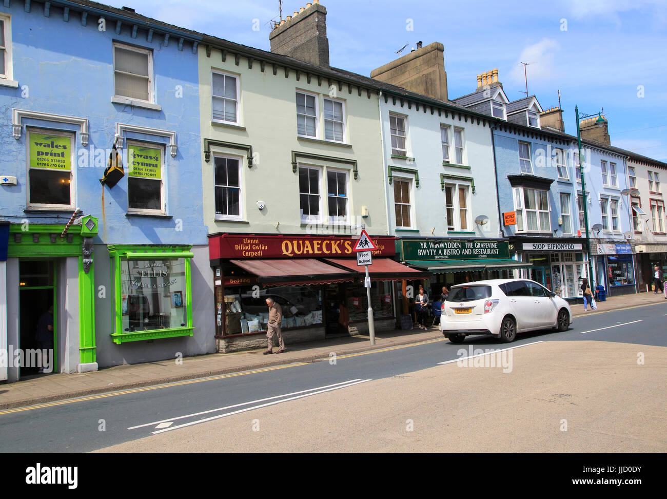 Porthmadog street hires stock photography and images Alamy