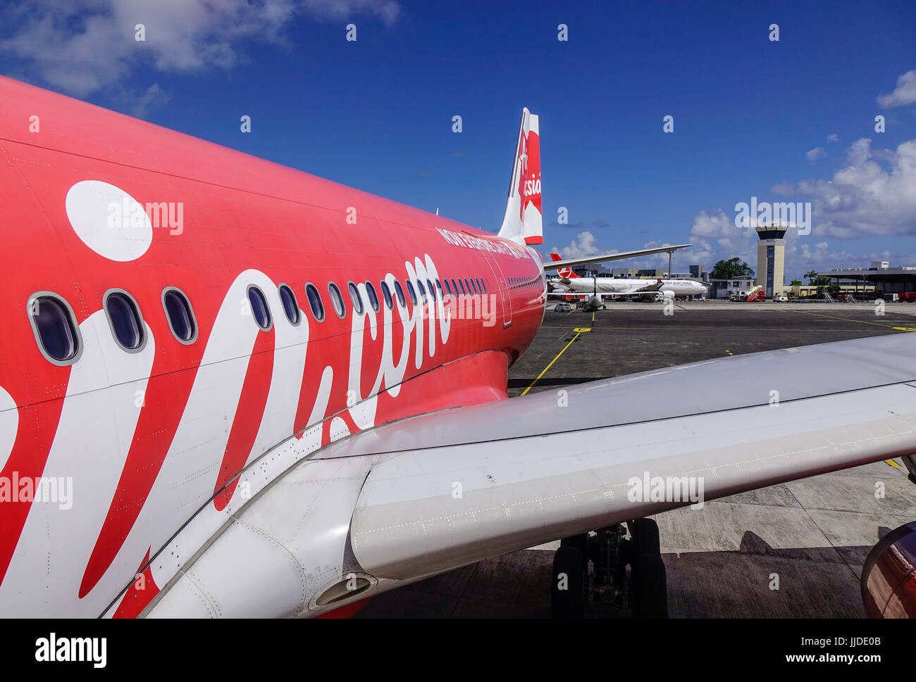 2,200+ Air Asia Stock Photos, Pictures & Royalty-Free Images - iStock | Air  asia airline, Air asia plane, Air asia flight