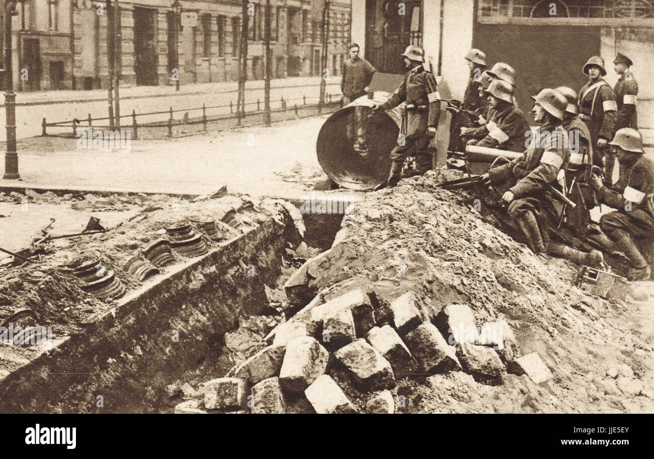 Spartacist trench captured, Berlin, 1919 Stock Photo