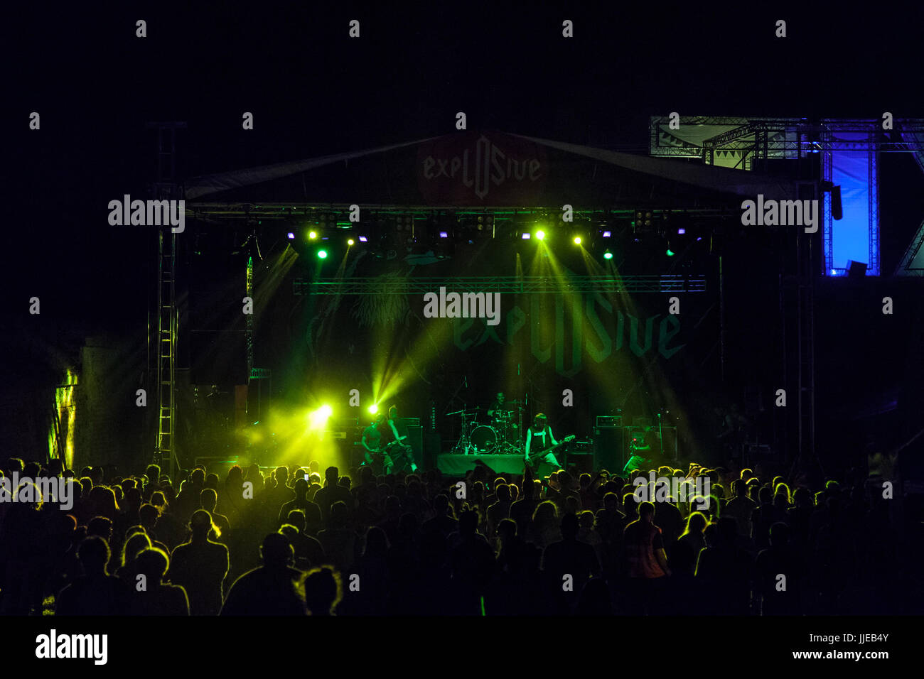 Heavy metal concert hi-res stock photography and images - Alamy