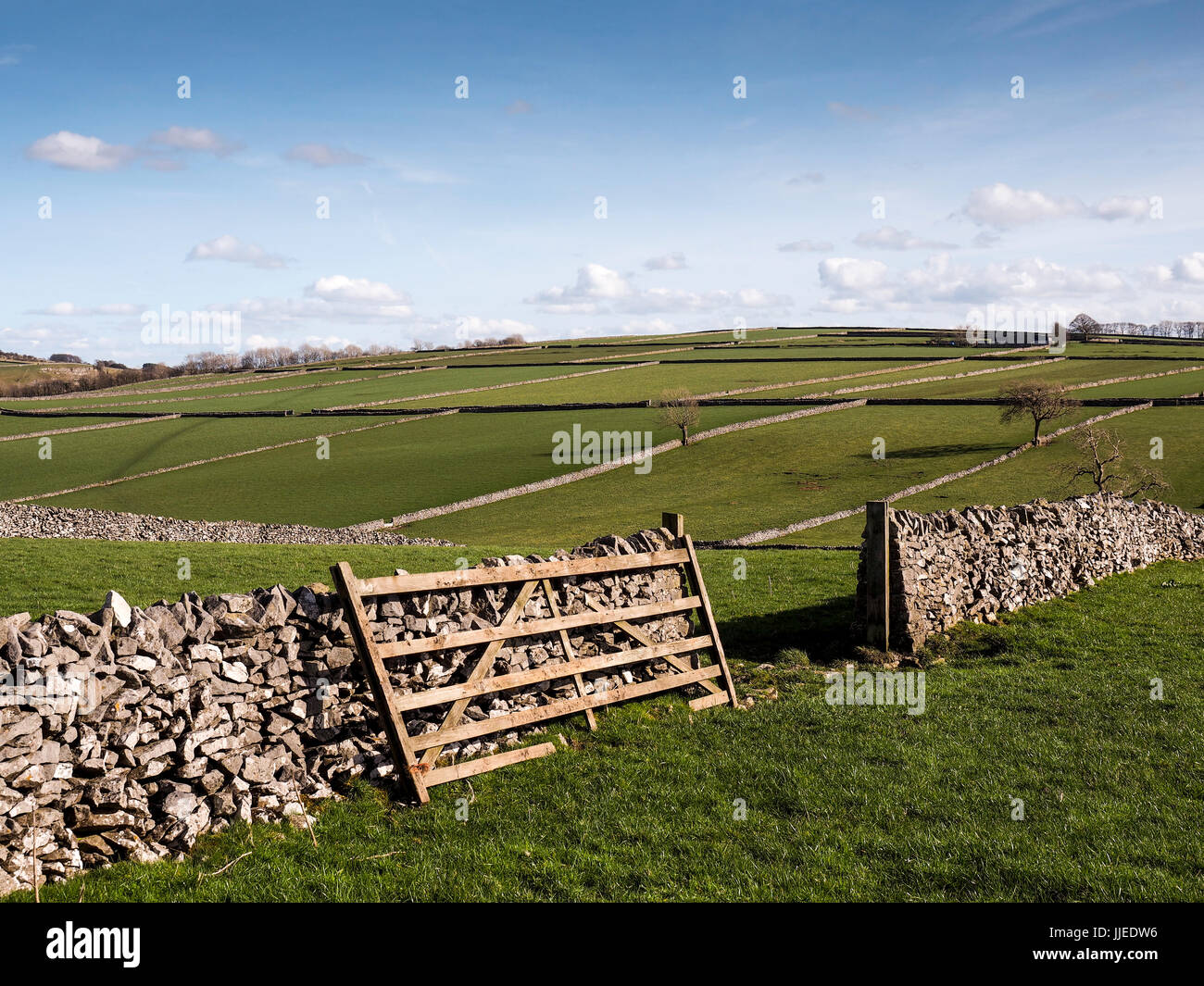 Walls of stone in Derbyshire England Stock Photo