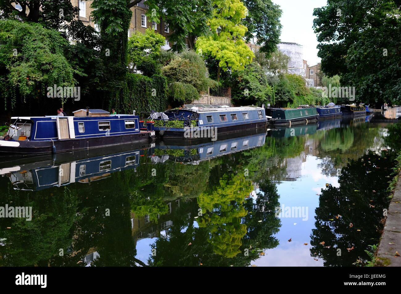 Lifestyle changes made by living in house boats on the Regents Canal near the Islington Tunnel, a hidden and very quiet part of London Stock Photo